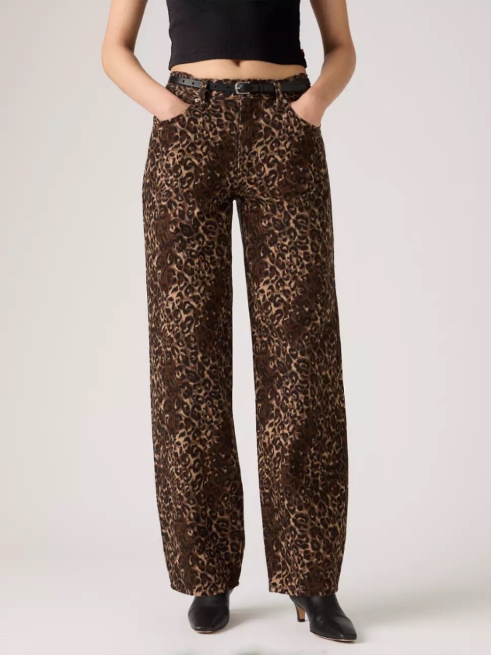 Levi’s Women's "Baggy Daddy" Leopard Print Mid-Rise Relaxed Jeans Size: 27
